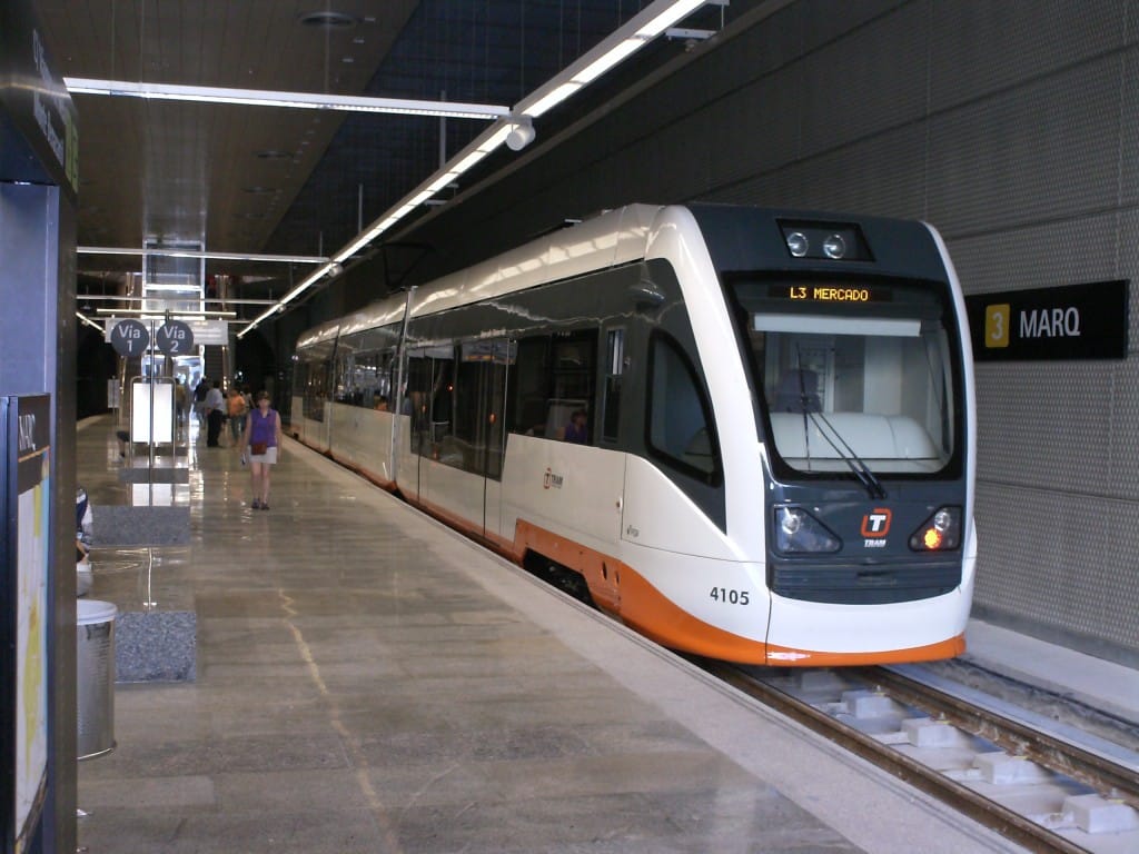 Tren Tram de Alicante, fabricado por Vossloh, en Marq. Tren Tram de Alicante, fabricado por Vossloh, en Marq. Foto: V44020001