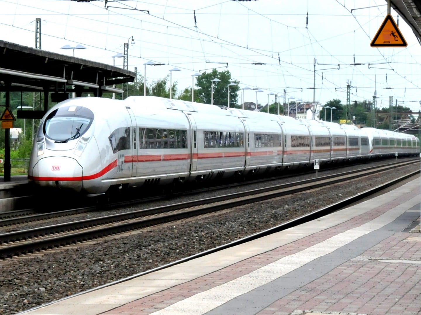 Los Siemens Velaro D ya pueden circular en doble por Alemania