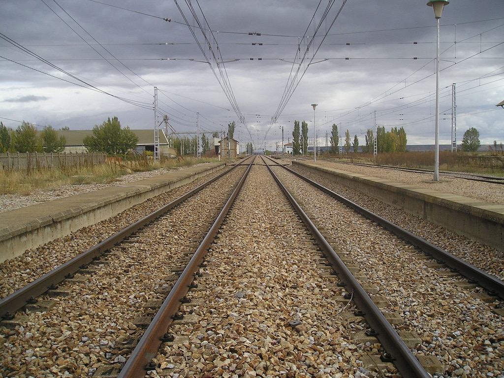 La LAV Valladolid-León varía horarios de Renfe