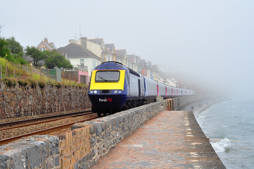Network Rail eliminaría las vías costeras de Dawlish