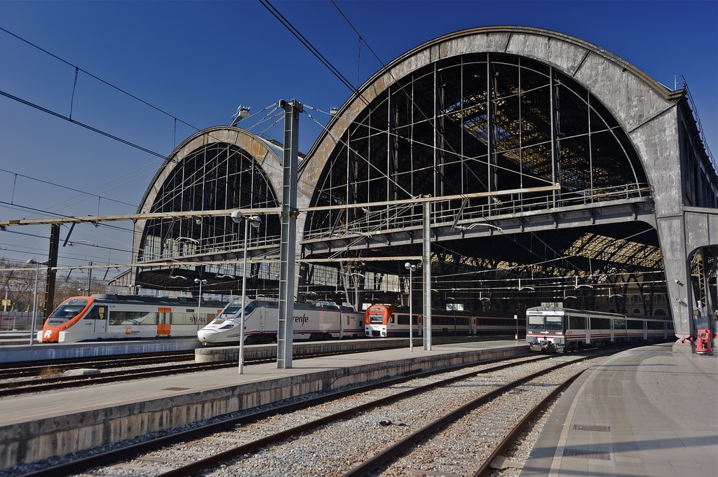 Datos irregulares tren febrero 2014