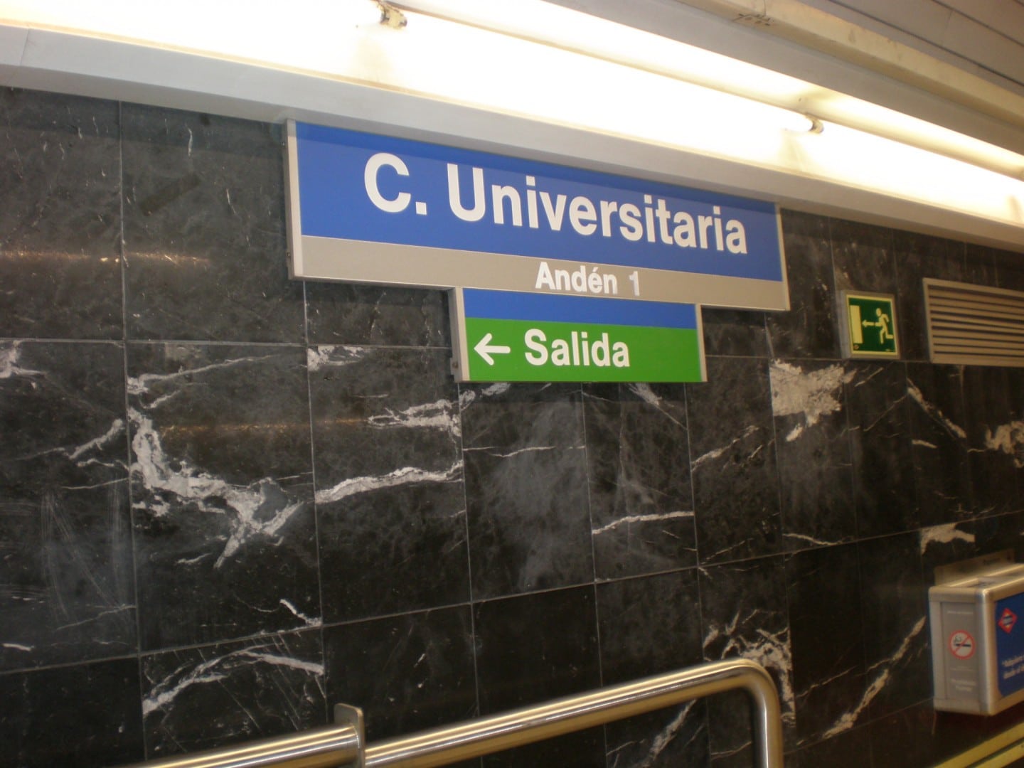 Teatro y poesía en Metro de Madrid