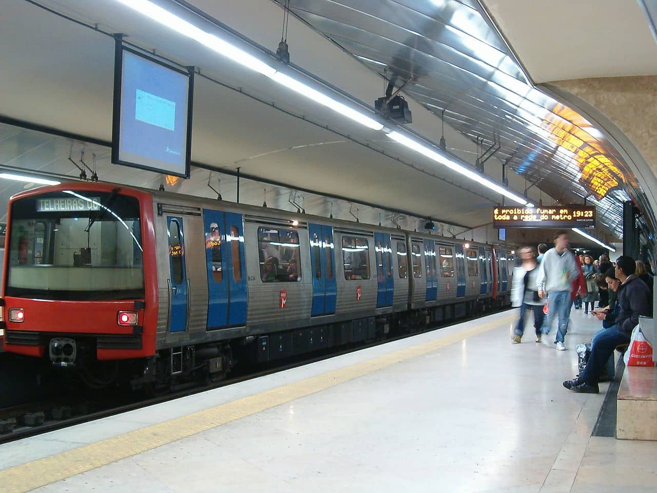 Los trenes del metro de Lisboa