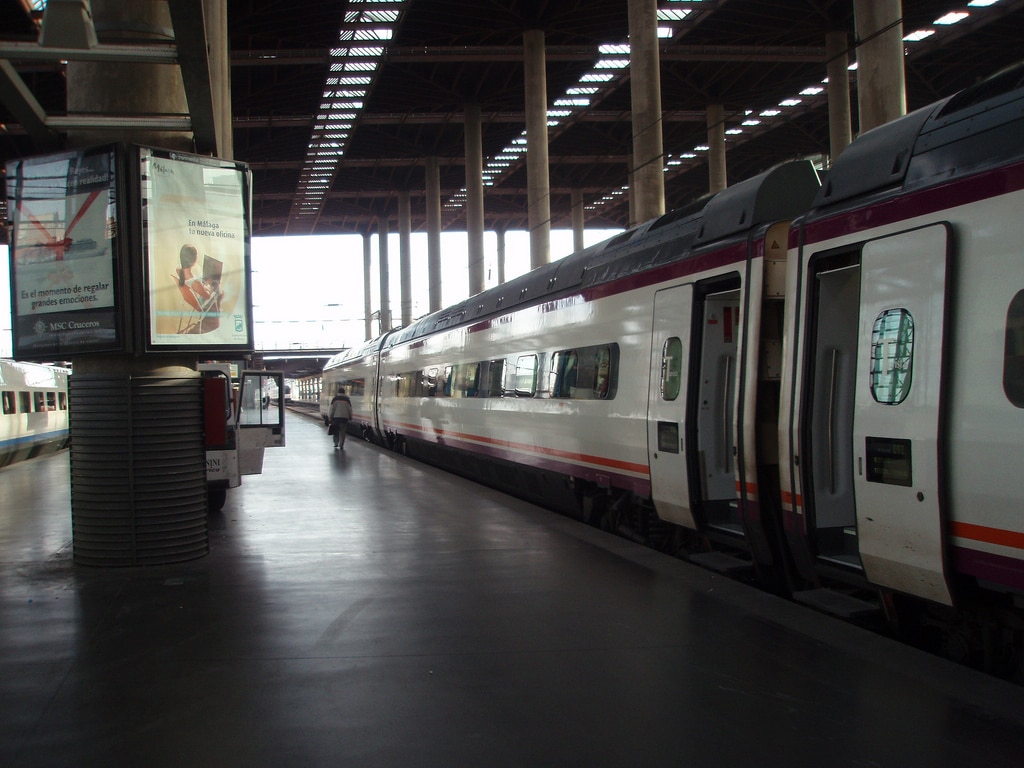 Renfe implanta los billetes identificativos