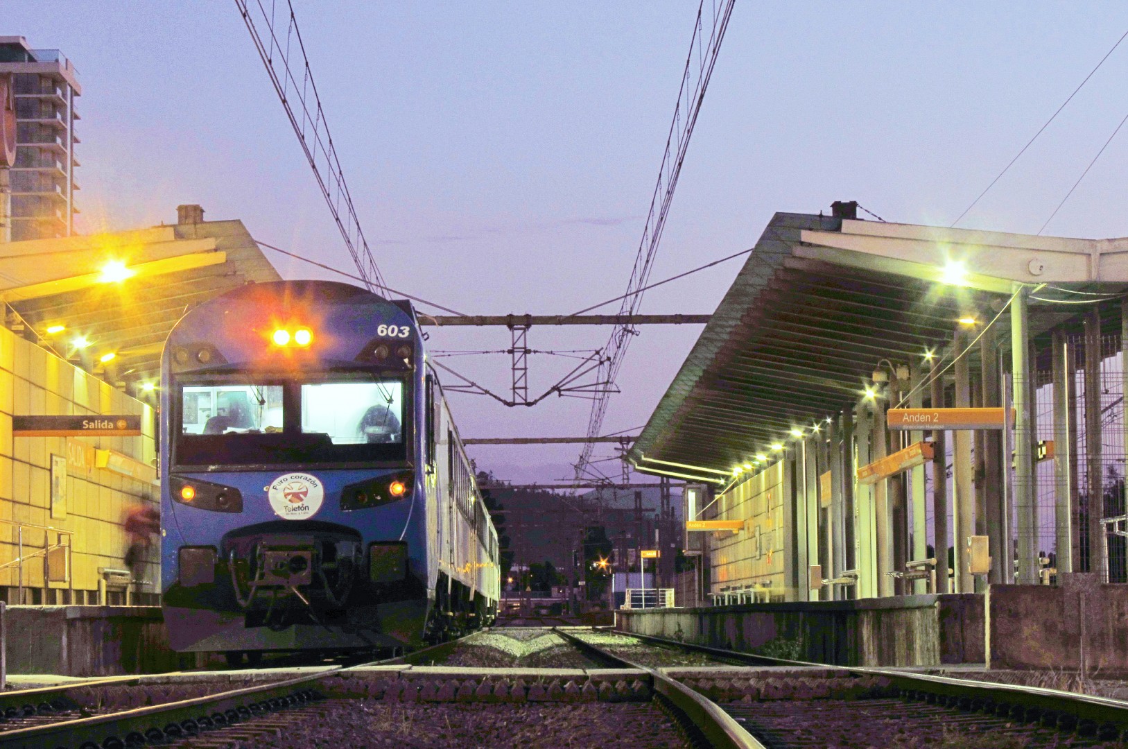 En estudio tren Santiago-Concepción en 3 horas y media