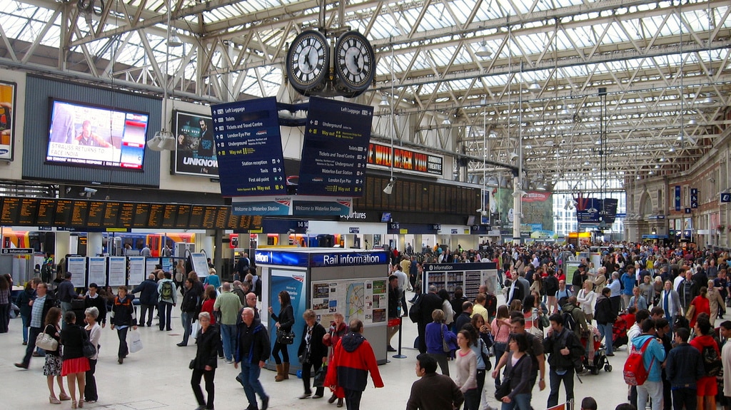 El saturado tren británico necesita descongestión