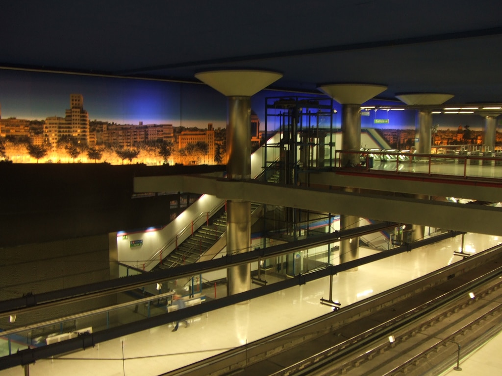 El vestíbulo de la estación de Nuevos Ministerios, será uno de los elegidos por Metro de Madrid para albergar las taquillas de recogida de compras por internet.