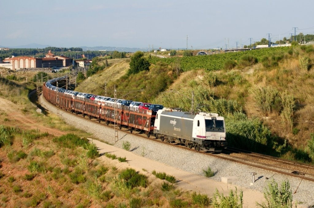 Expediente abierto a Renfe Mercancías por cártel