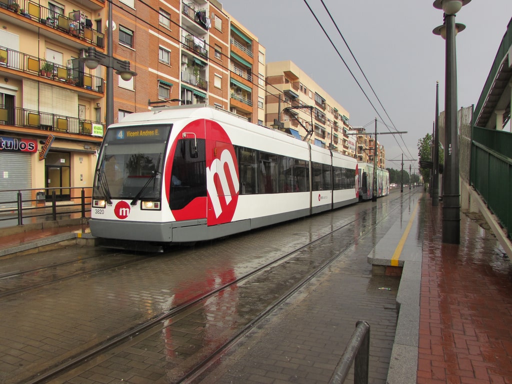 Metrovalencia lanza la tarjeta TuiN