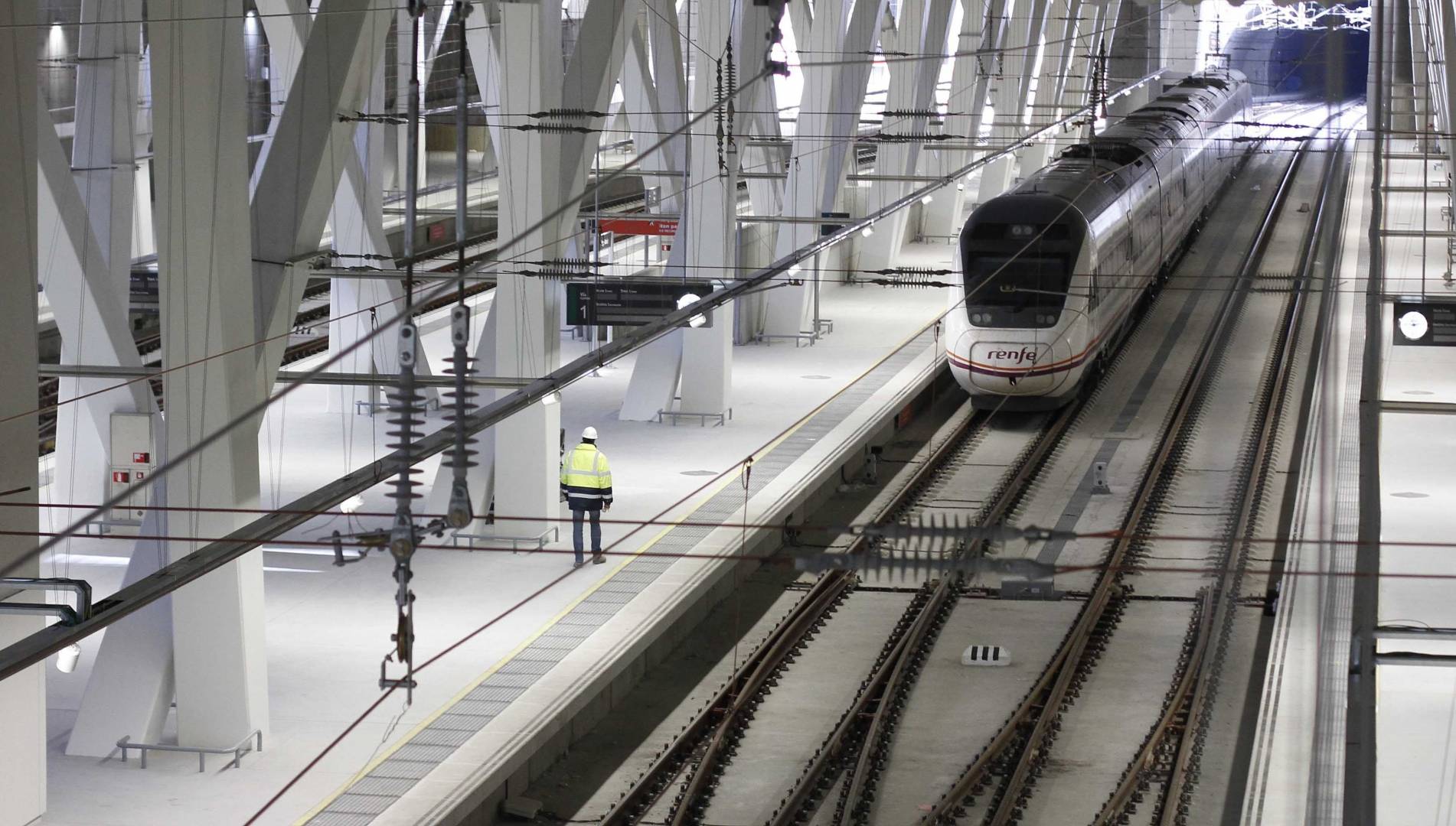 Vigo estrena la Estación de Urzaiz