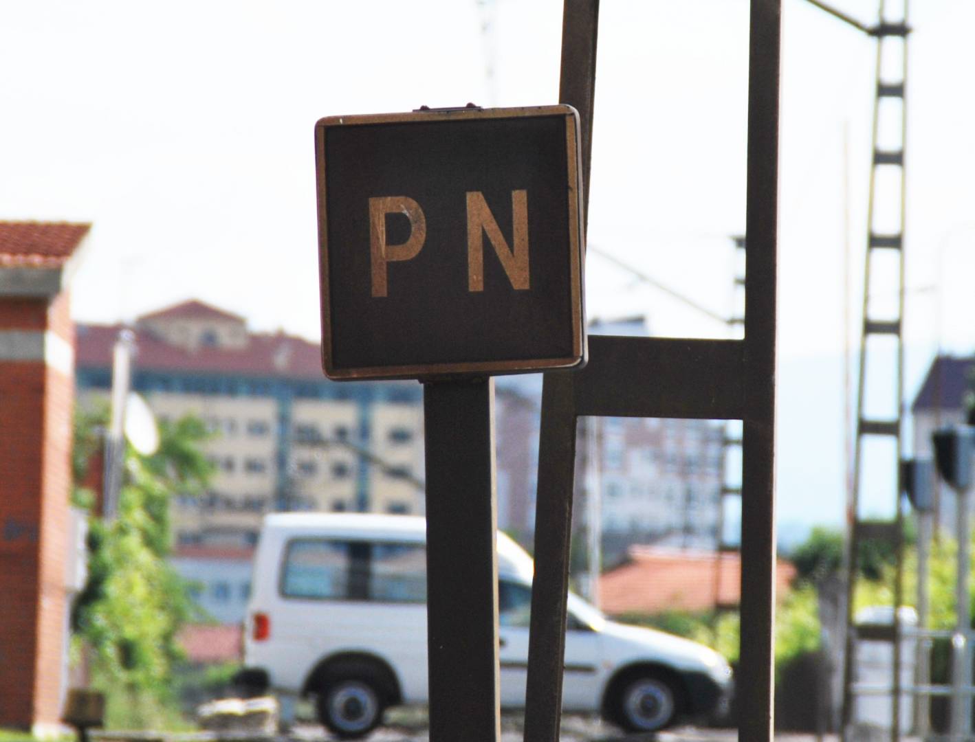 Lo que no sabías sobre los pasos a nivel ferroviarios