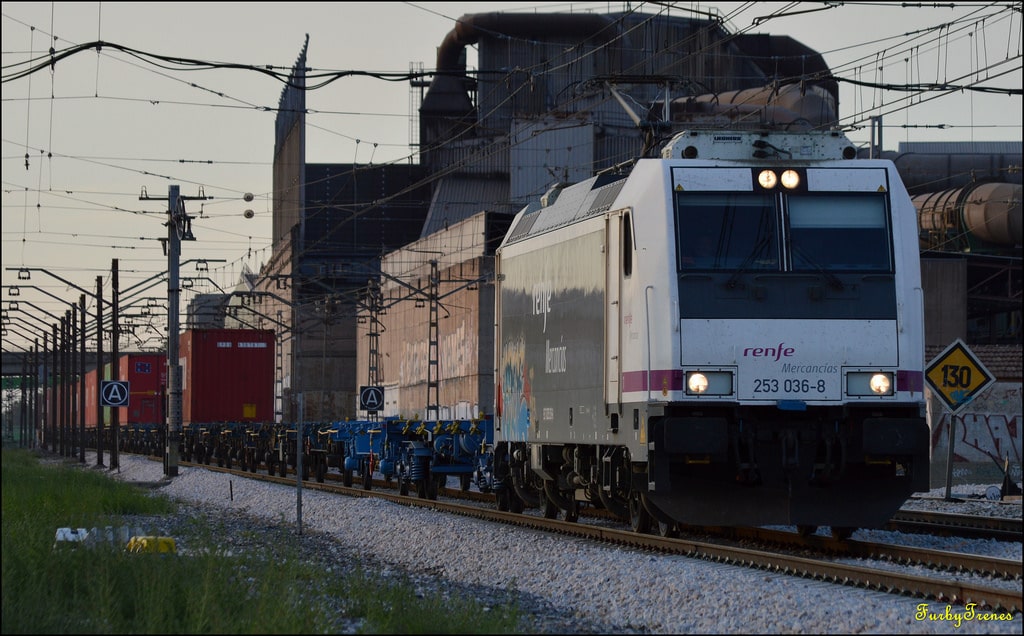 Renfe Mercancías busca socio industrial
