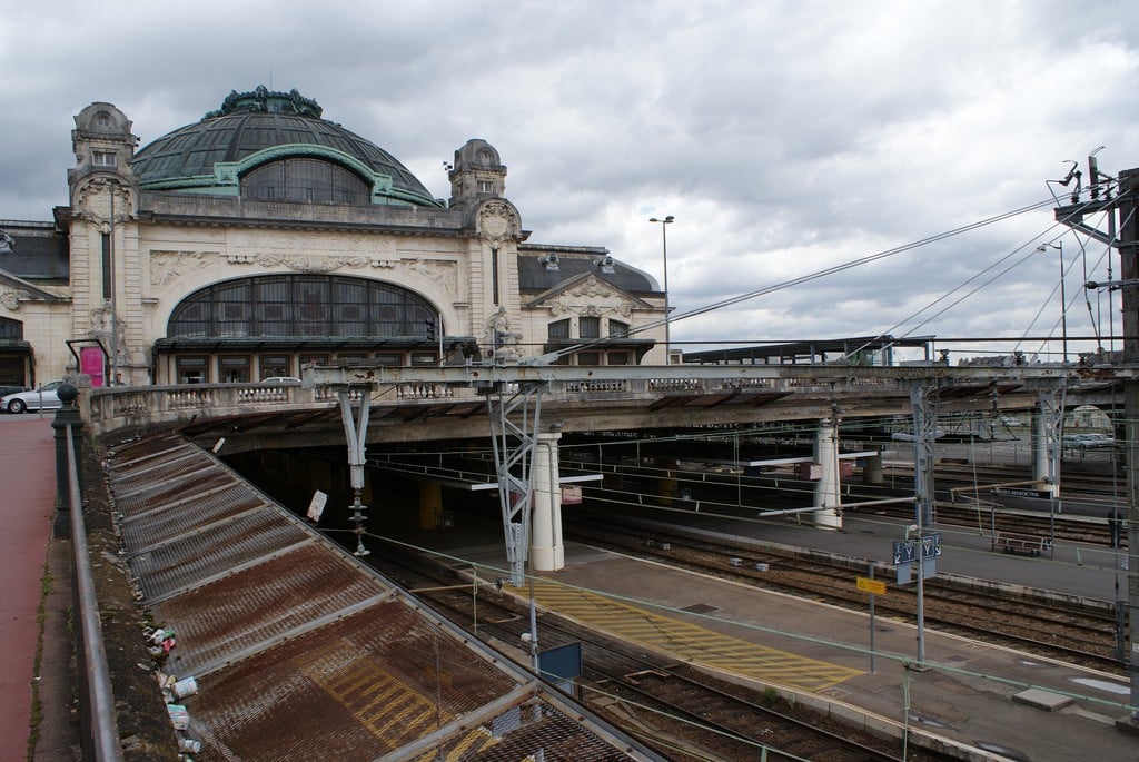 La estación de Limoges Bénédictins es aún ahora uno de los puntos más importantes del transporte de la ciudad francesa. Foto: David Martín.