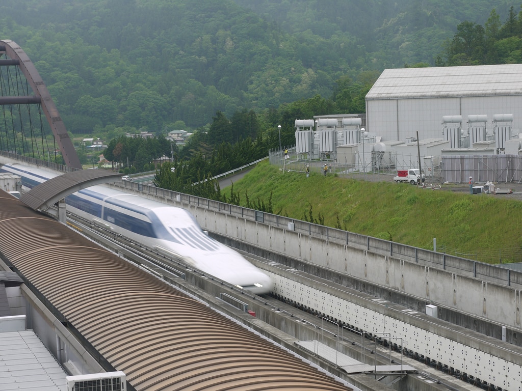 Nuevo récord de velocidad del Maglev: 590km/h