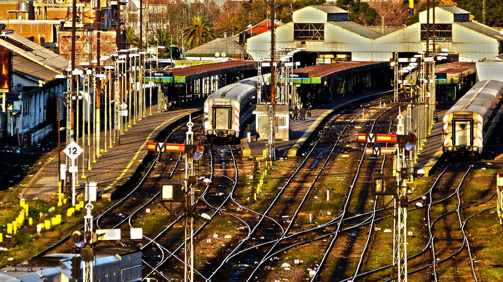 El Senado argentino aprueba la nacionalización de los ferrocarriles