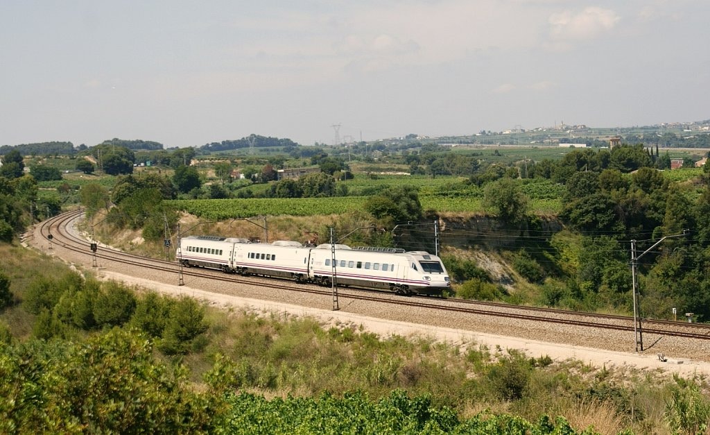 ¿Privatizar Renfe Alquiler de Material Ferroviario?