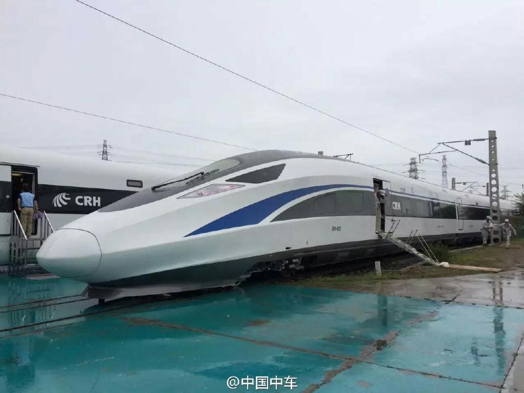El pasado 30 de junio se desvelaron los prototipos de TAV 100% chino. Foto: People.cn.
