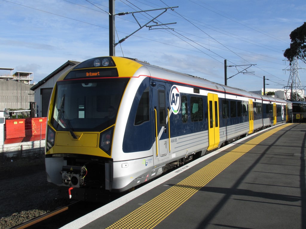 CAF entrega los últimos trenes para la ciudad de Auckland