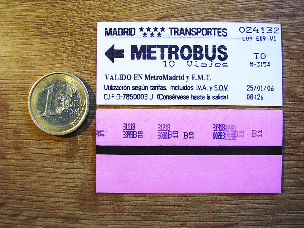Historia del billete de transporte público de Madrid