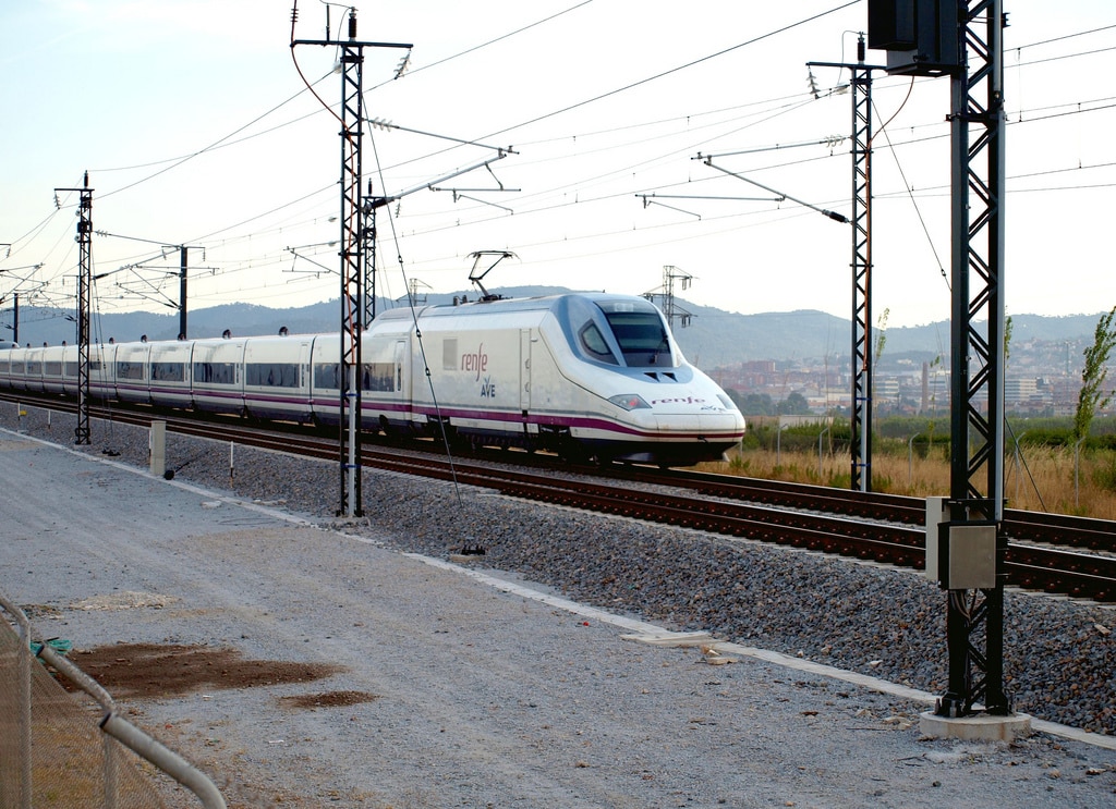 AVE a León y Palencia: ofertas y expectación