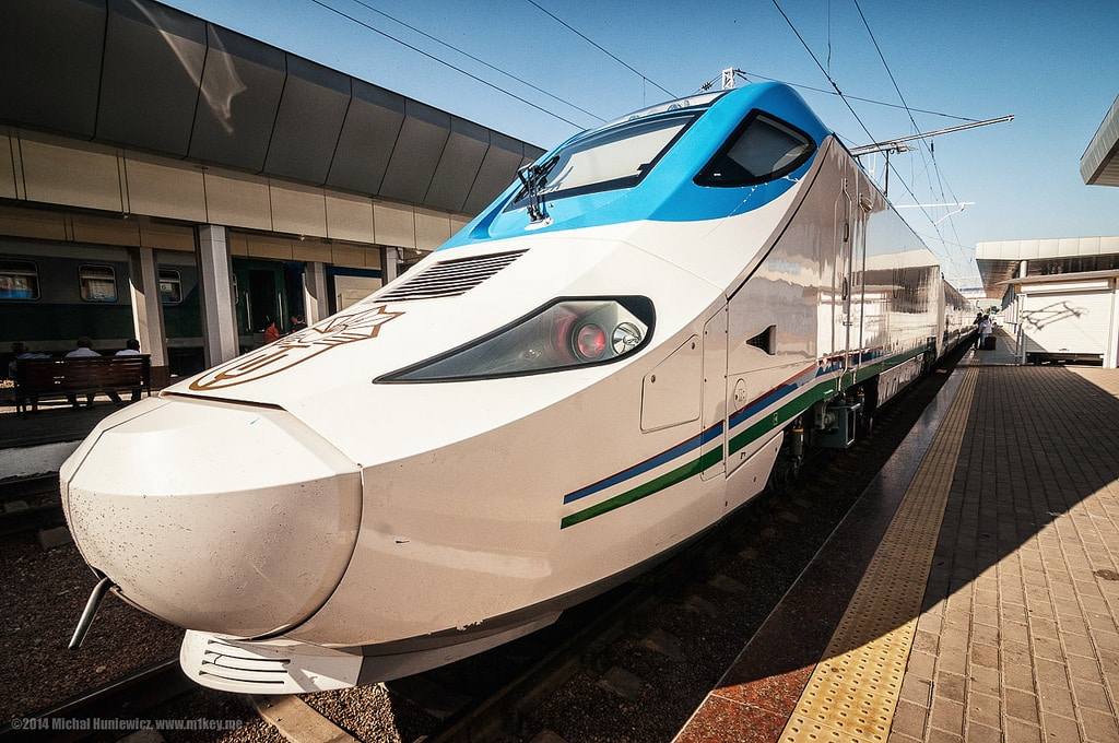 Uzbekistán encarga 2 nuevos Talgo 250