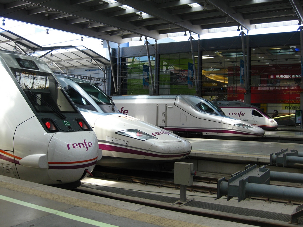 Renfe crea el BonoAVE colaborativo