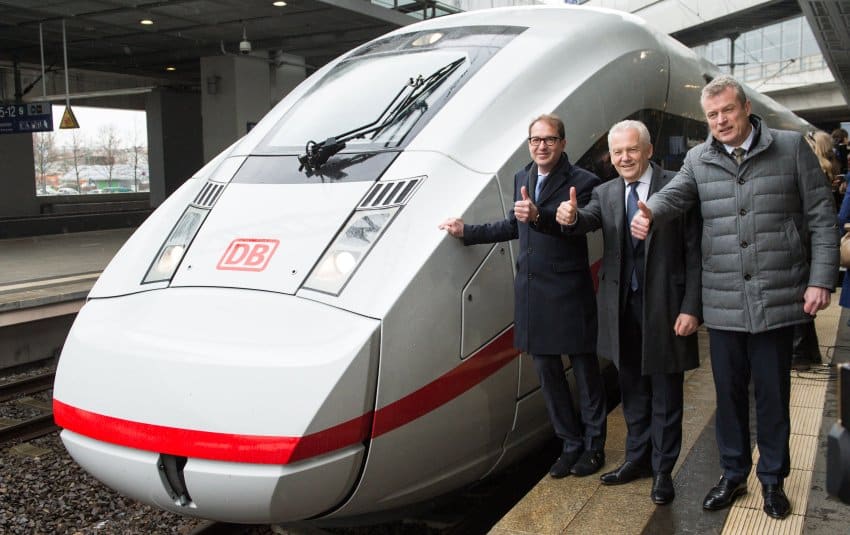 La DB presenta el nuevo ICE 4 en Berlín