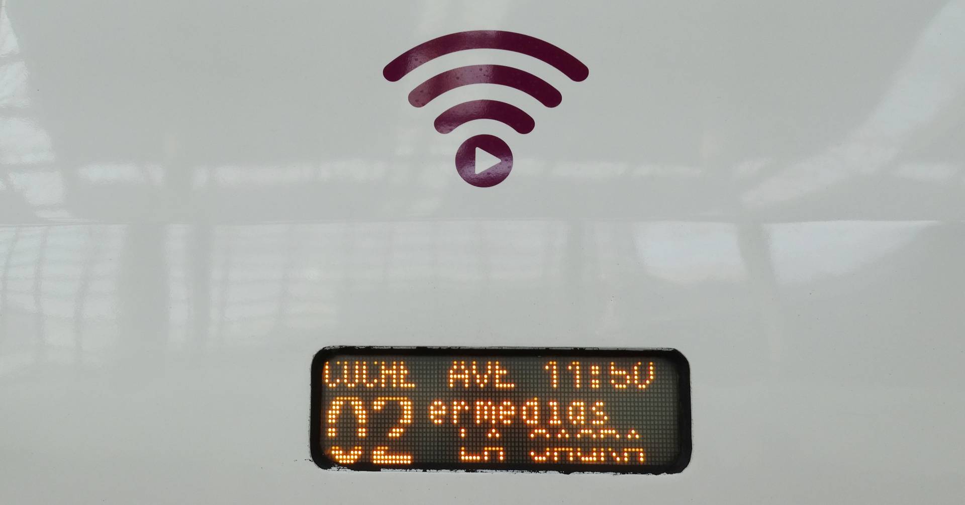 Probando PlayRenfe, el wifi a bordo del AVE