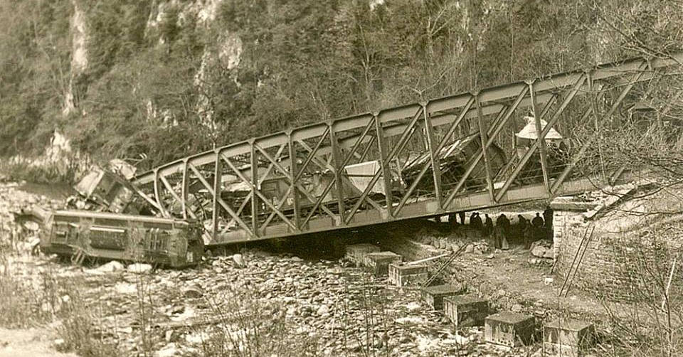 Así fue el accidente que cerró el tráfico internacional por Canfranc en 1970