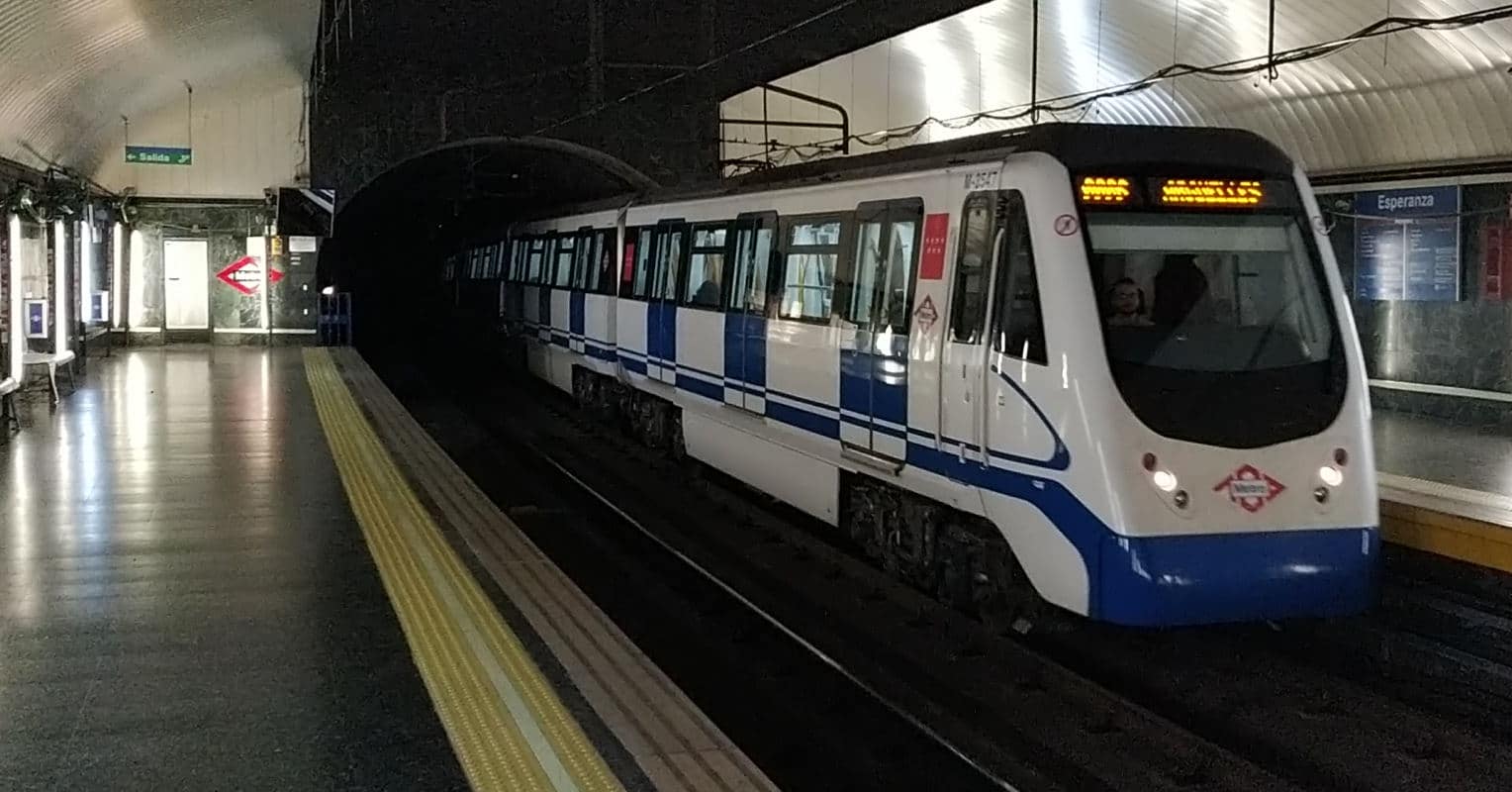 Metro de Madrid adelanta su cierre a las 0:00