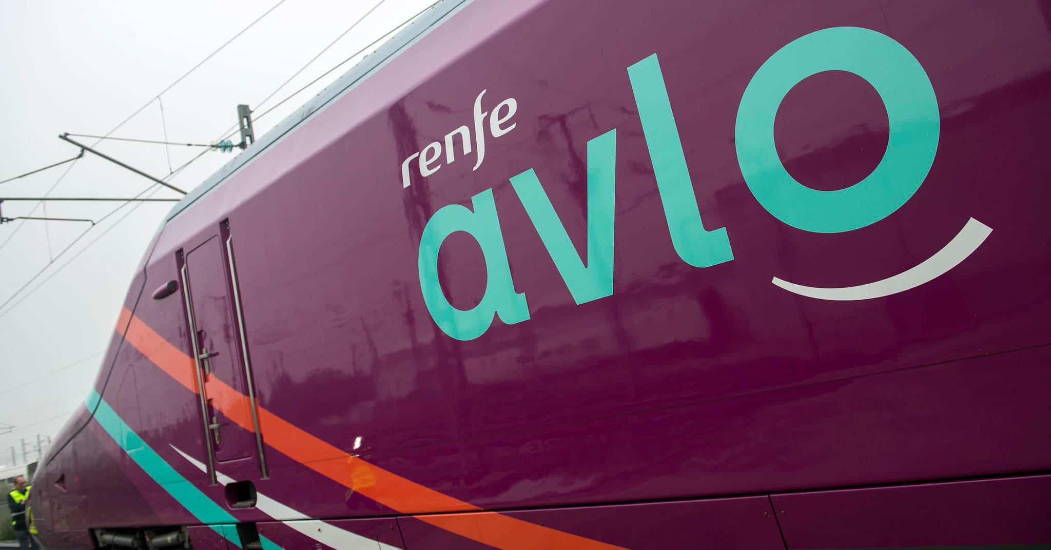 Al «low-cost» de Renfe le ha pillado el toro