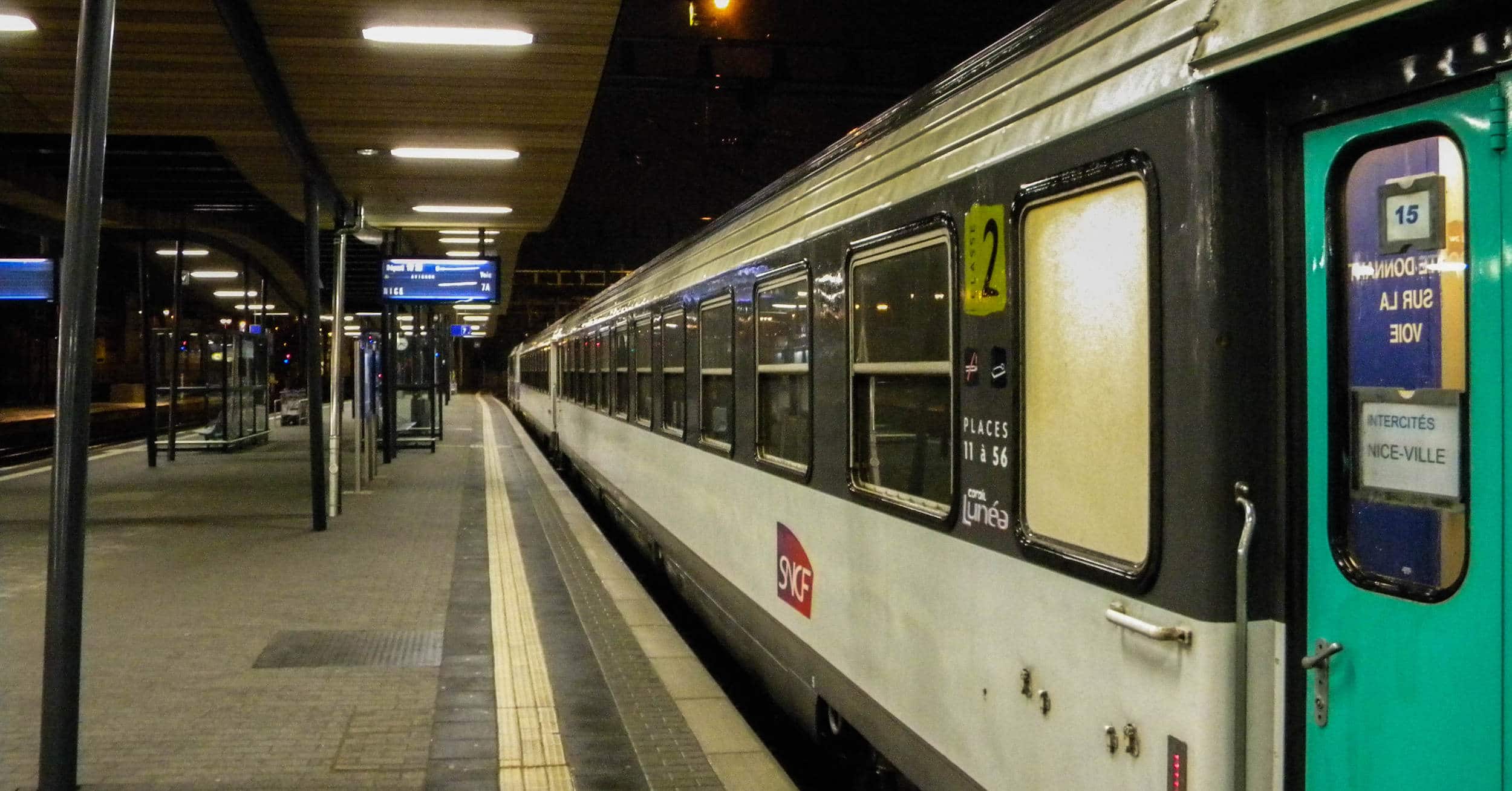 Francia recuperará 8 trenes nocturnos hasta 2030