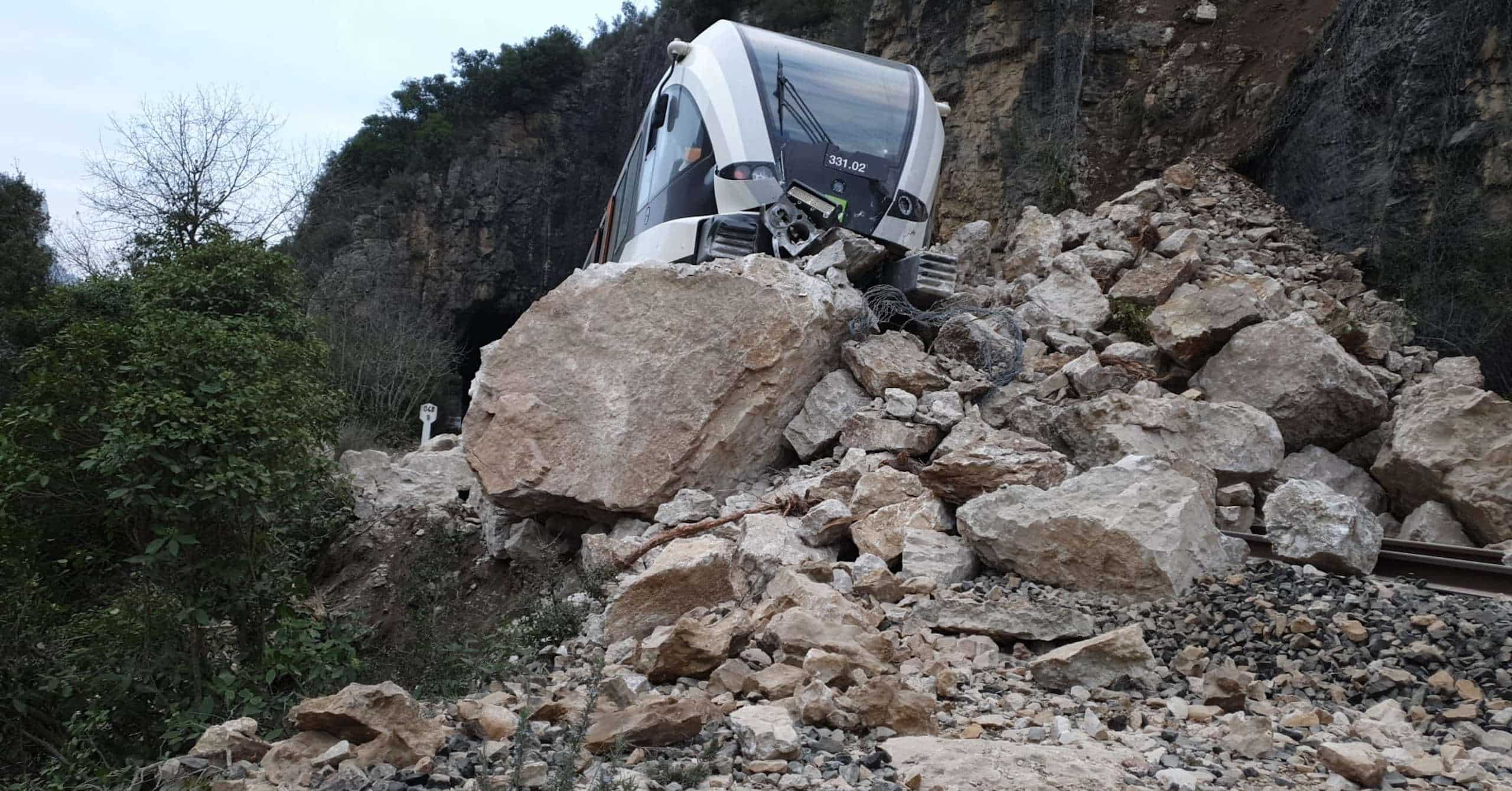 Descarrila un tren de FGC entre Balaguer y La Pobla