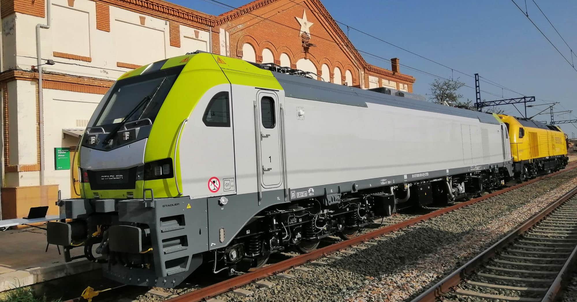 Entra en servicio la serie 256 de Captrain, las Euro6000 de Stadler de ancho ibérico