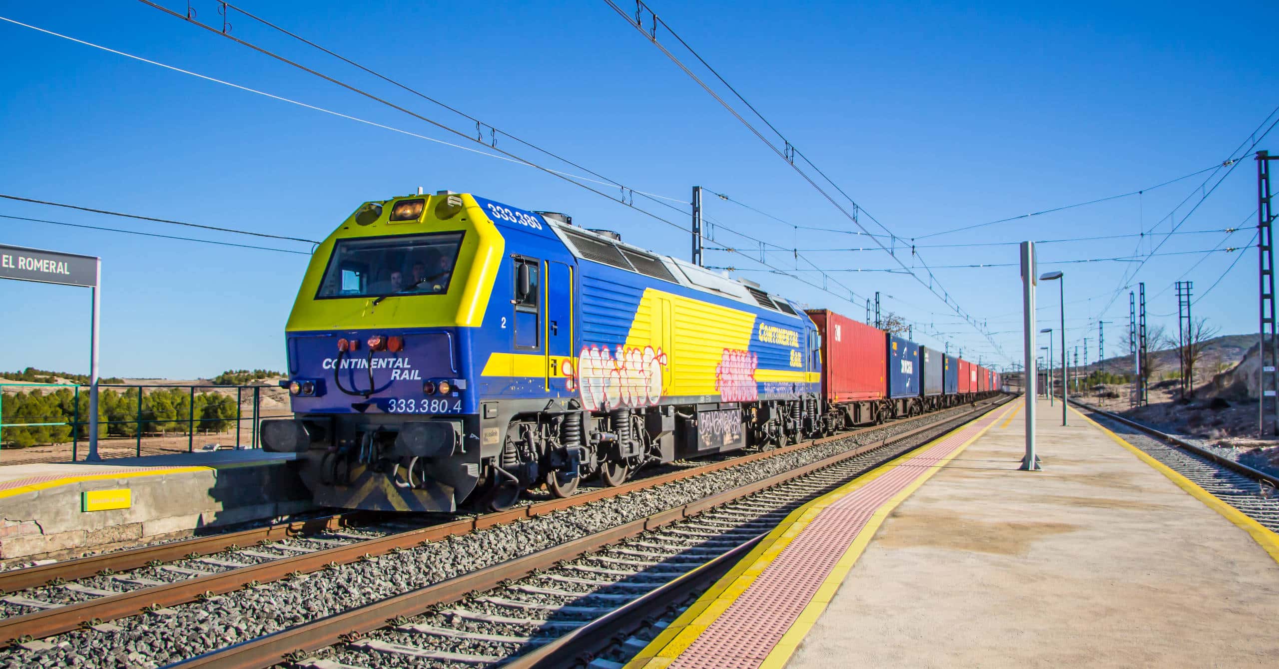 La naviera CMA CGM compra Continental Rail