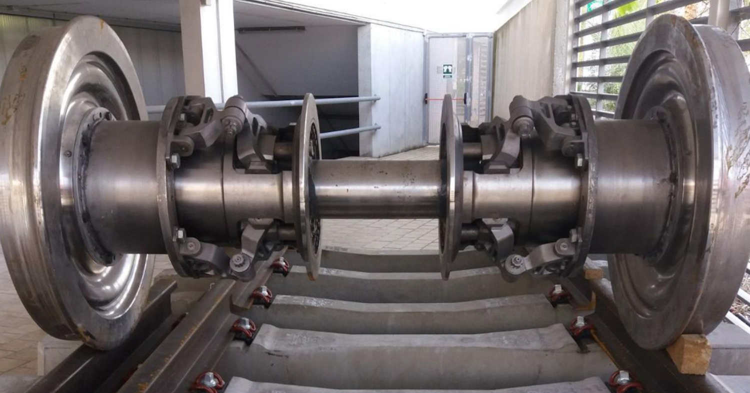 Adif licita el desarrollo del MERCAVE, la mejora del eje de ancho variable para mercancías