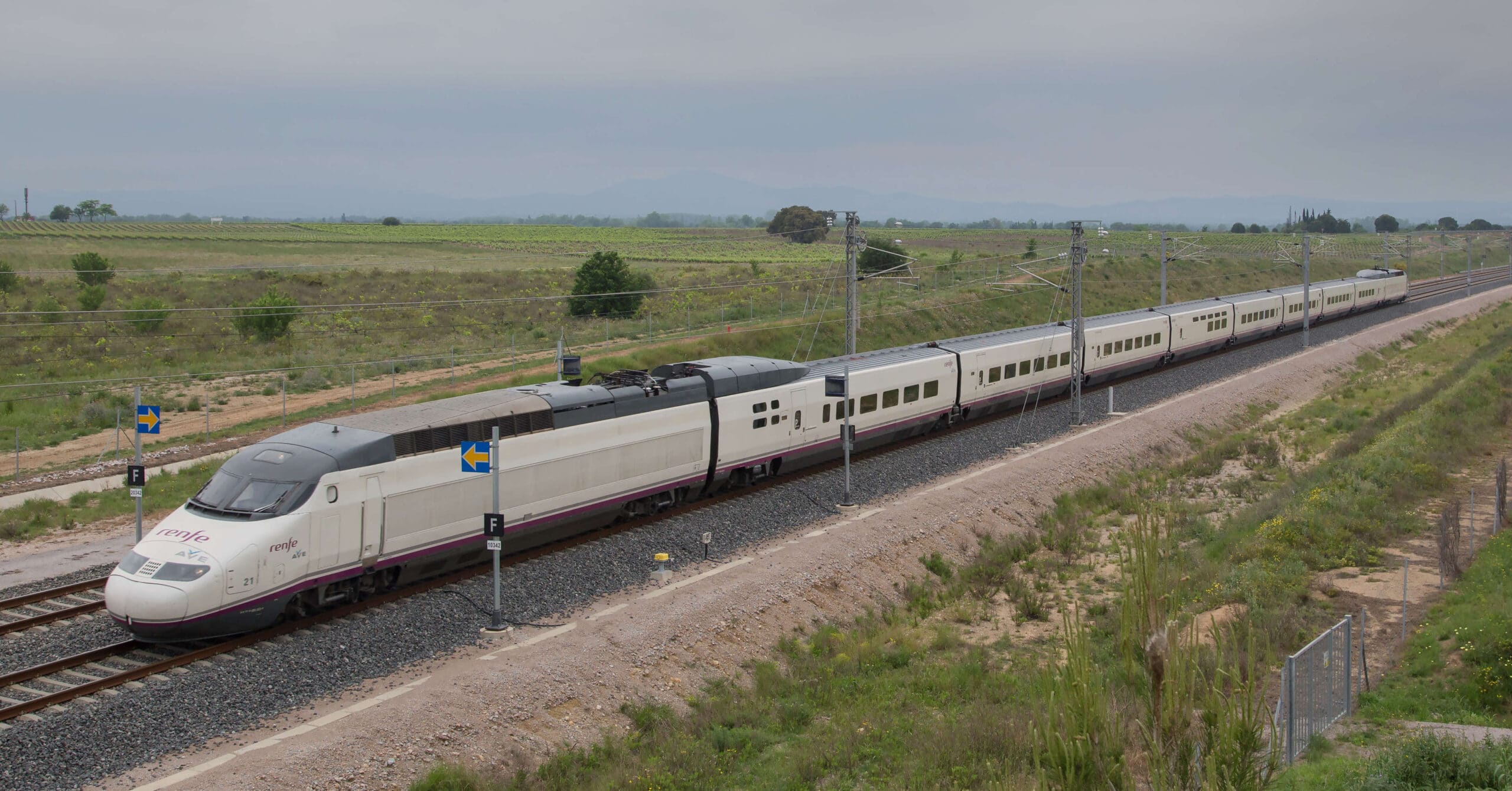 Primeros pasos para abrir la sucursal de Renfe en Francia