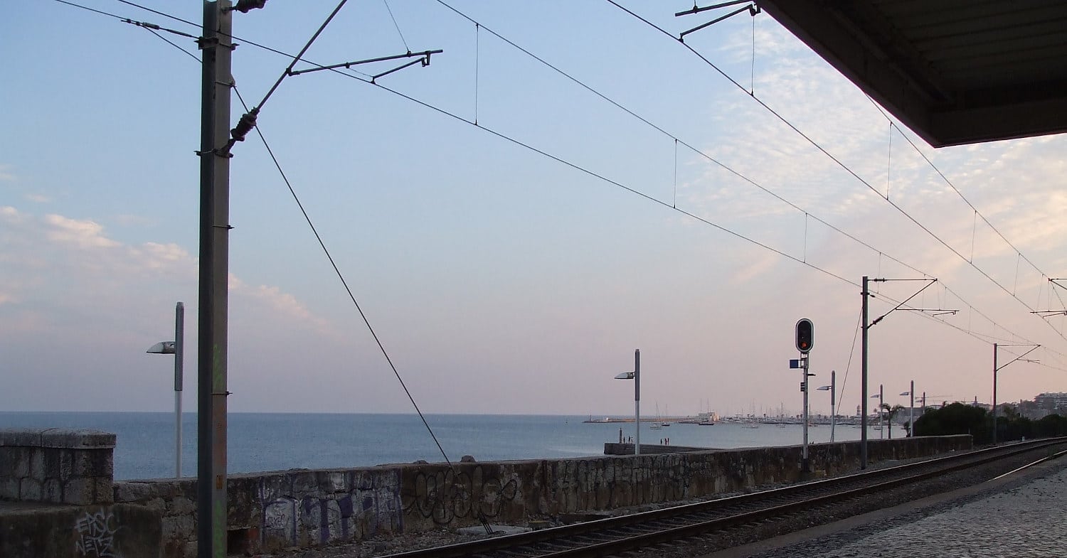 Licitada la transformación a 25 kV de la línea de Cascais