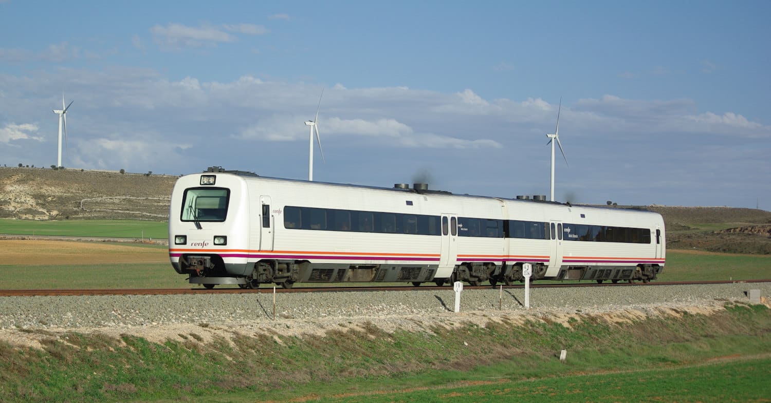 Adif adjudica la renovación de 47 km de la línea Torralba-Soria