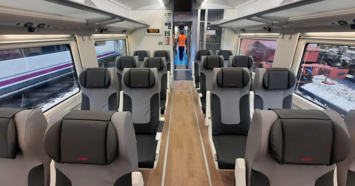 Renfe presenta la reforma de las series 130 y 730