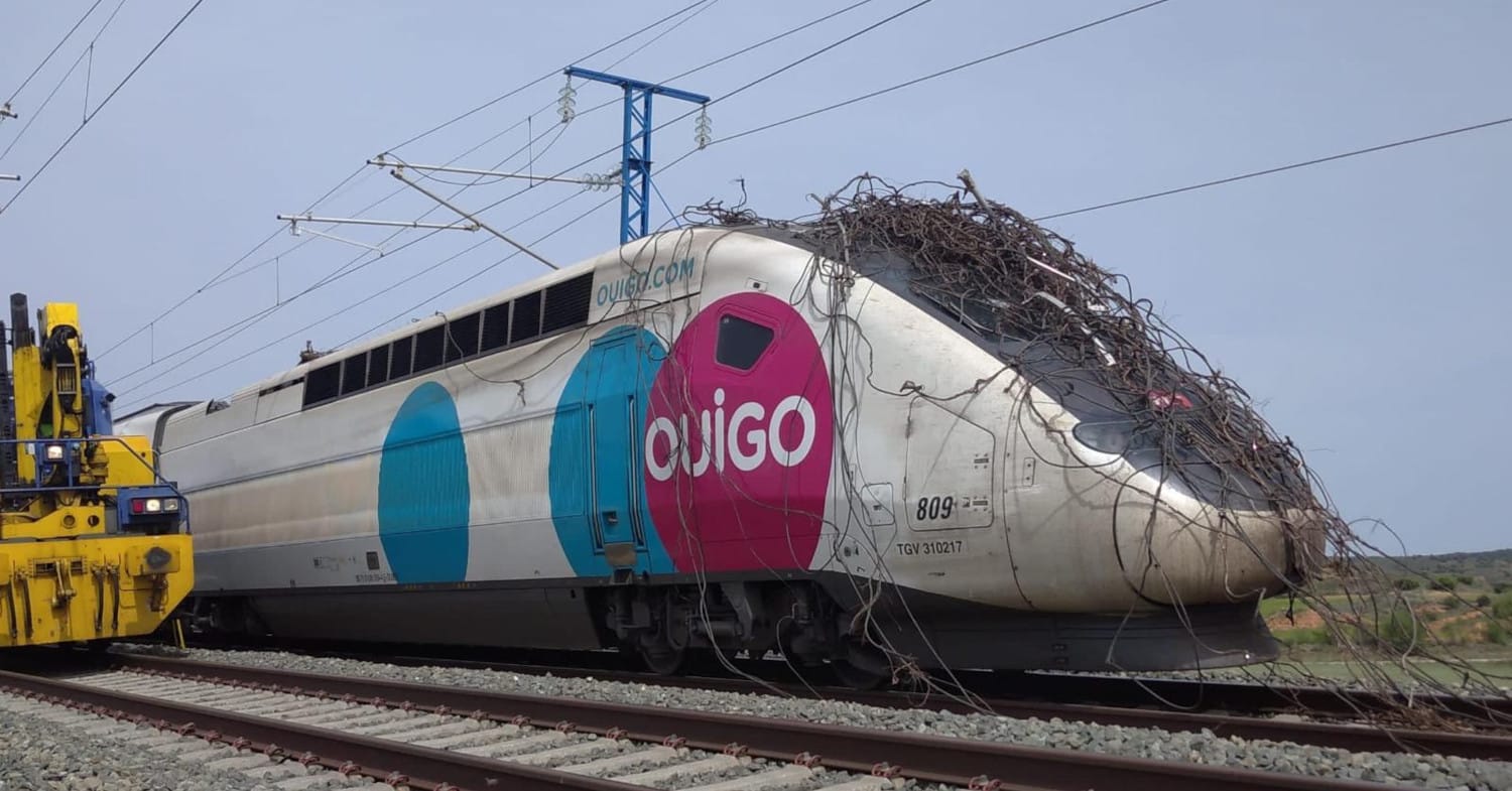 Un tren de Ouigo se detiene en Cetina por un fallo de catenaria