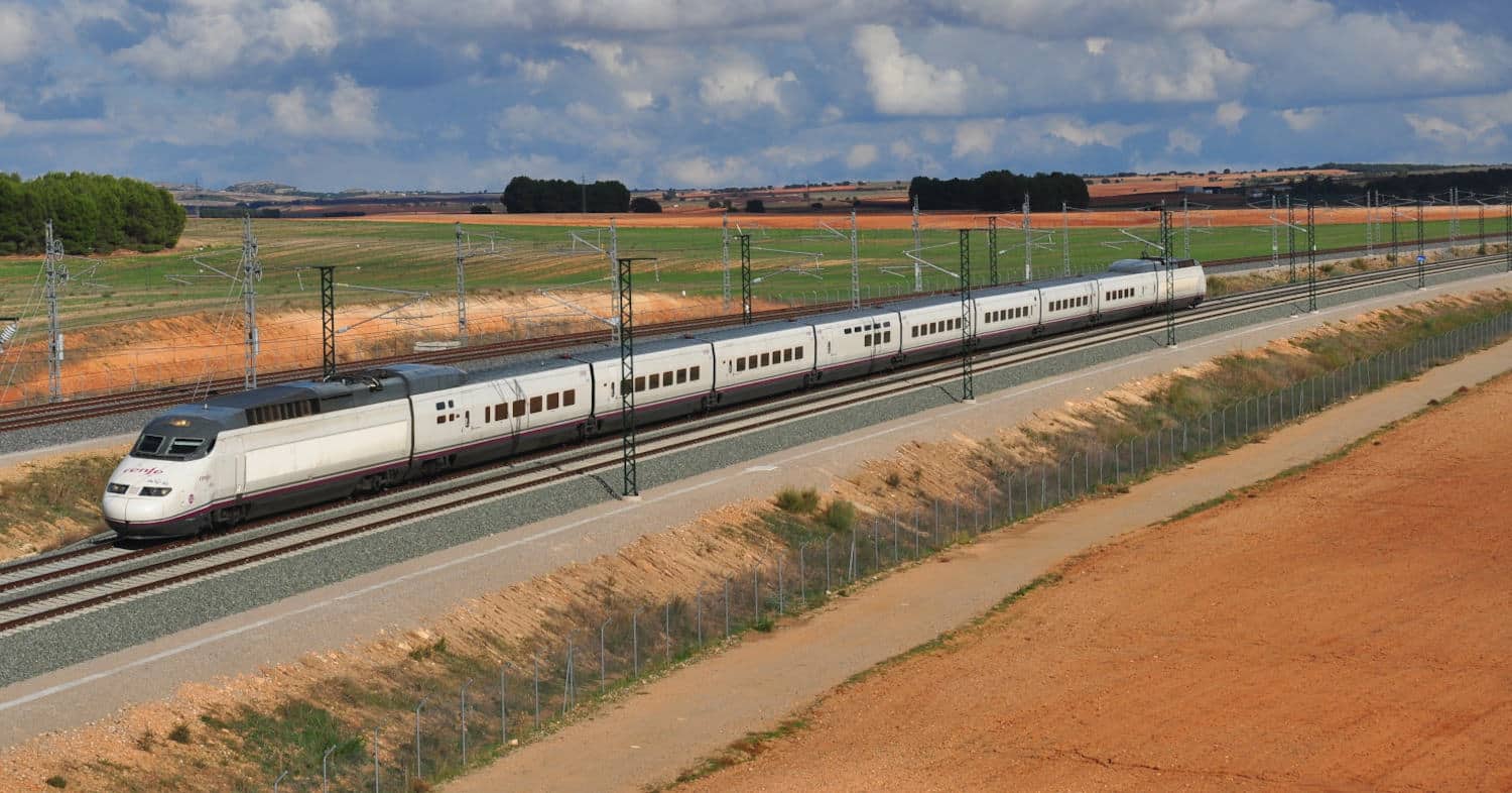 Los trenes AVE Madrid-Alicante saldrán de Chamartín desde septiembre