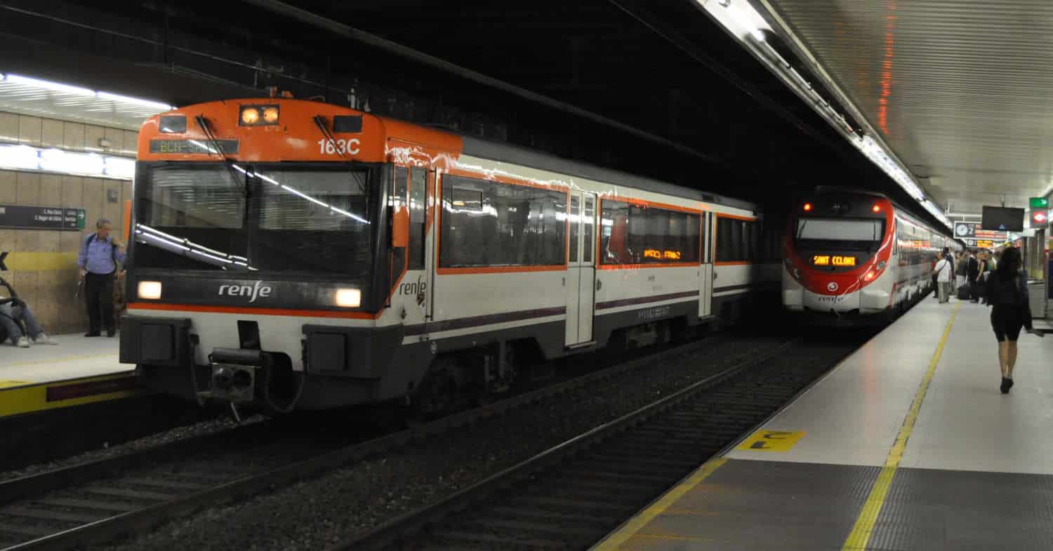 Una incidencia ha suspendido la circulación de trenes en Cataluña durante más de 3 horas
