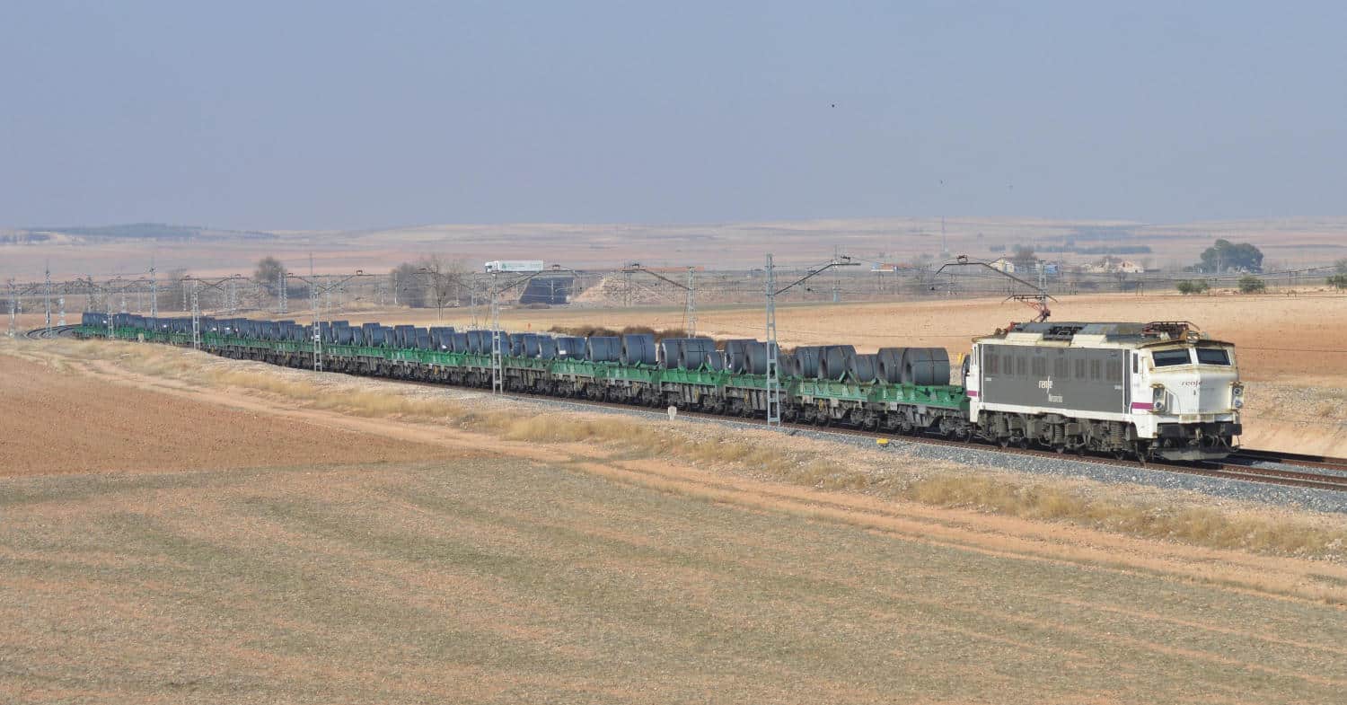 Renfe examina mañana a 814 maquinistas