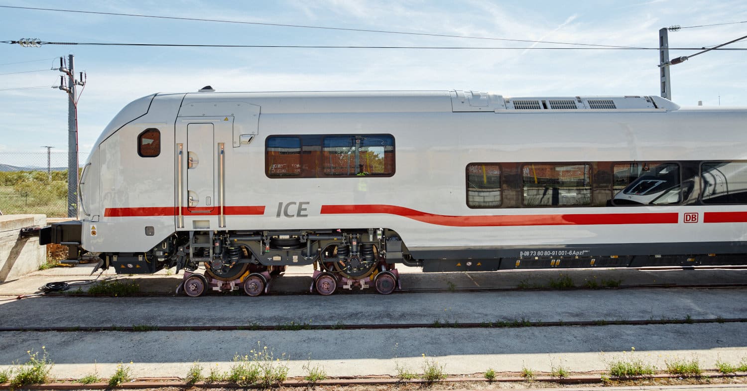 Sale hacia Alemania la primera composición ICE L completada