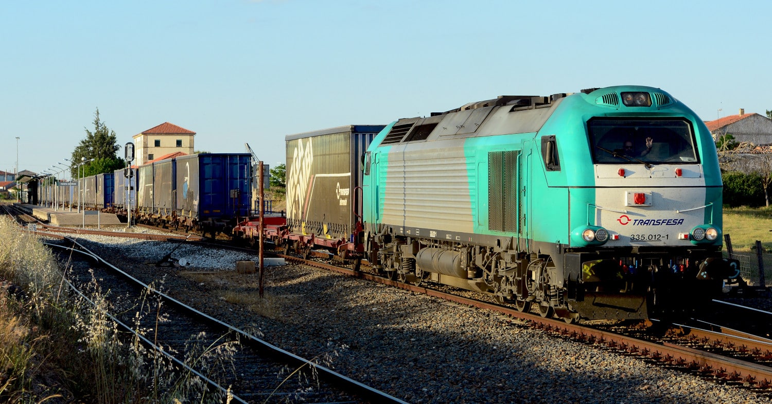 Adif y Altia culminan un proyecto piloto para la trazabilidad de mercancías ferroviarias