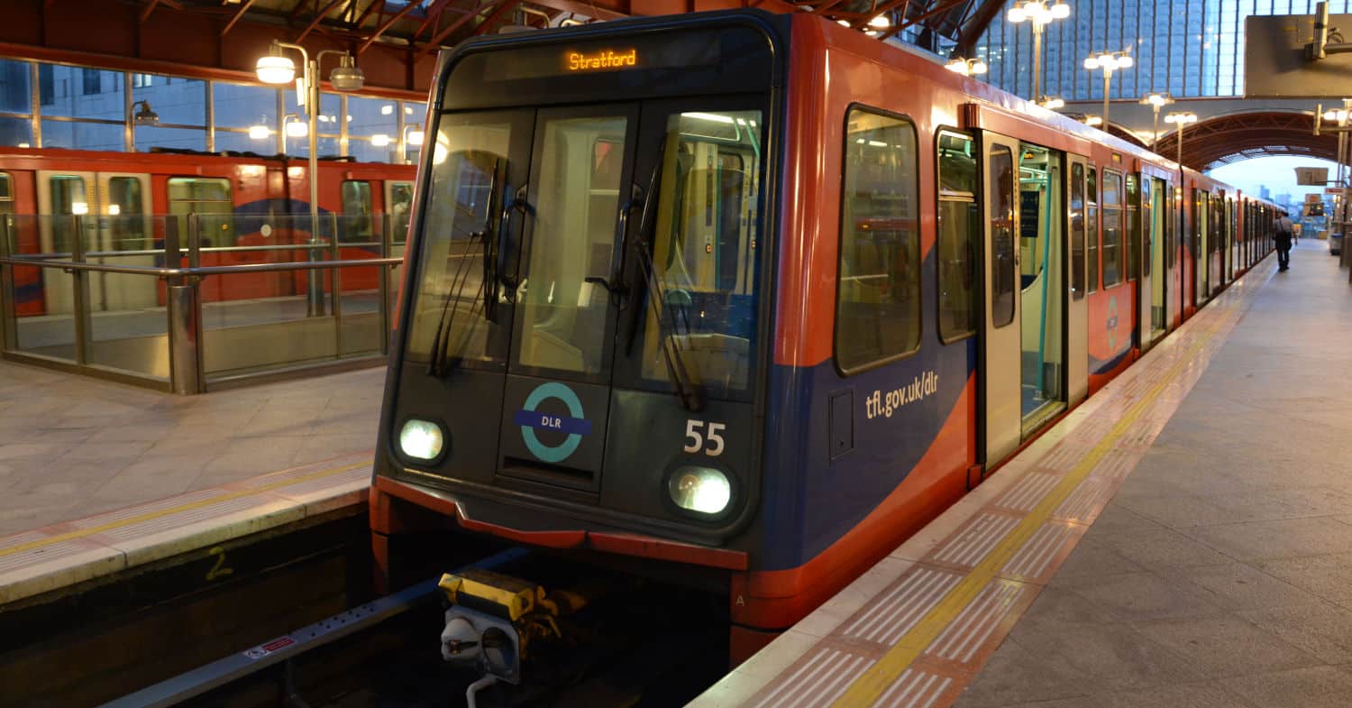 TfL inicia la licitación de la explotación del Docklands Light Railway