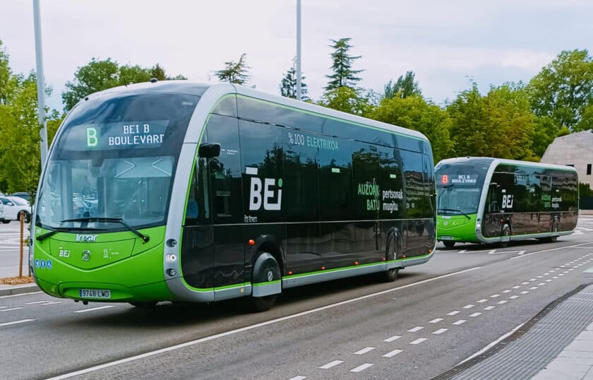 brt o tranvía bei de vitoria. © delbin goris ibÁÑez