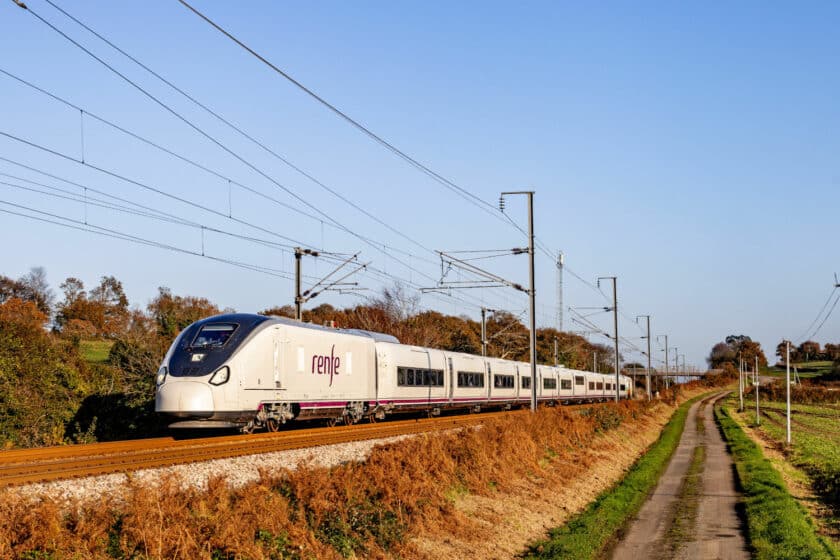 renfe en francia el 106 006 durante sus primeras circulaciones en francia. © anthony querelau