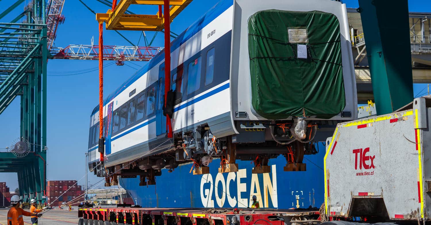 Llegan a Chile los tres últimos SFE 400 para el Rancagua-Estación Central
